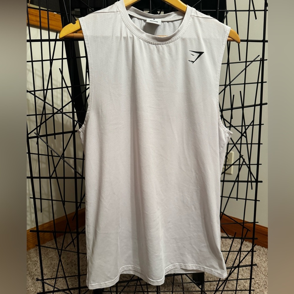 2 Gymshark Tanks, Firefly Green and White, M - Picture 11 of 14